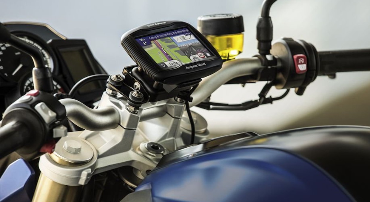 BMW Navigator Street - kompaktowa nawigacja motocyklowa