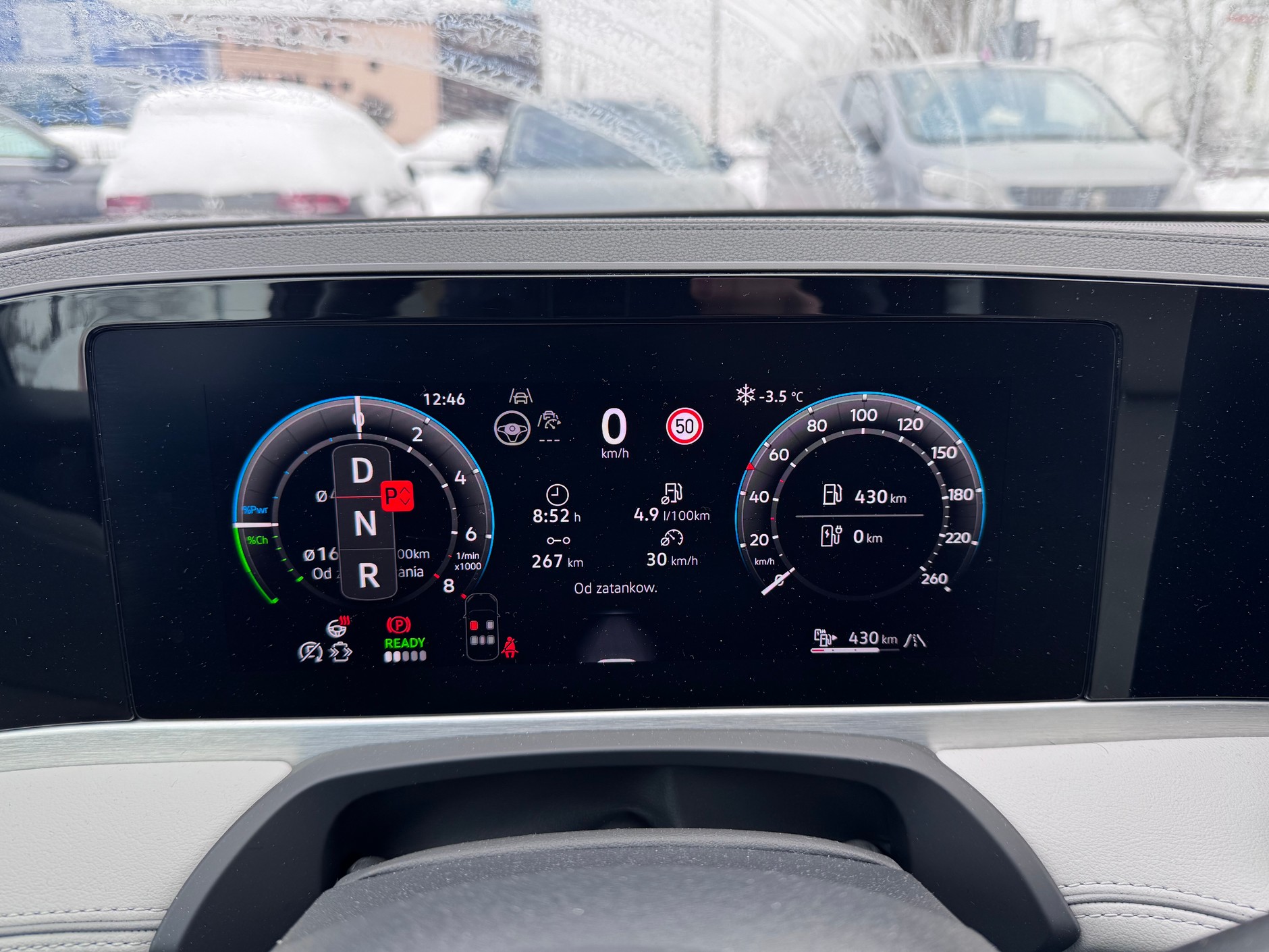 Volkswagen Passat eHybrid po przejechaniu 267 km w trybie spalinowo-elektrycznym zużył średnio 4,9 l/100 km