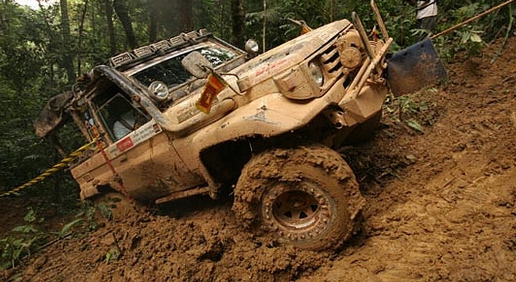 Rainforest Challenge - Reanimacja trupa