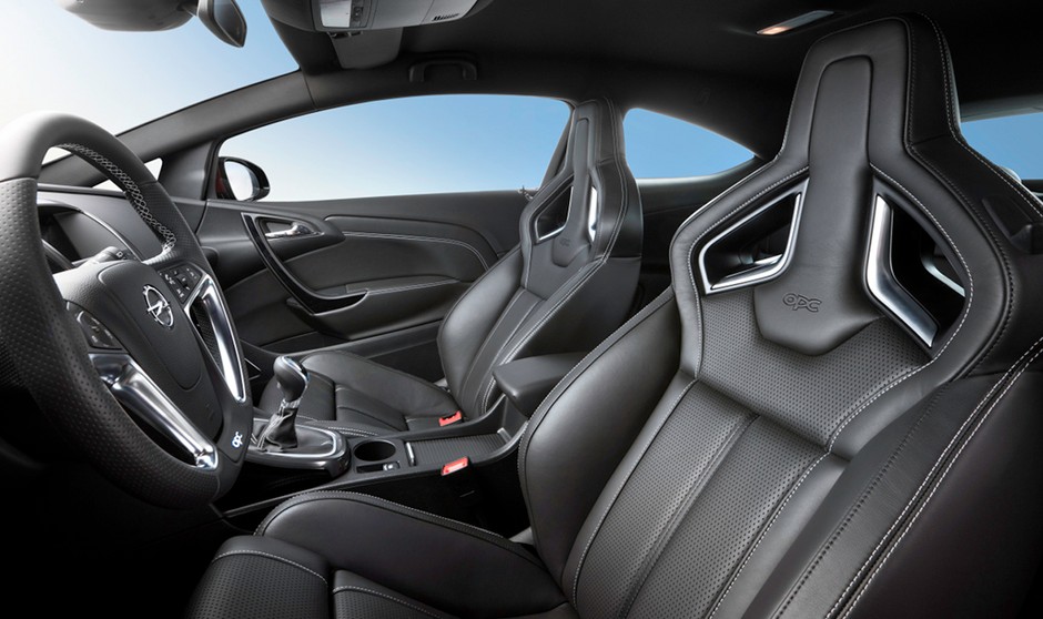 Opel Astra OPC od 127 950 zł