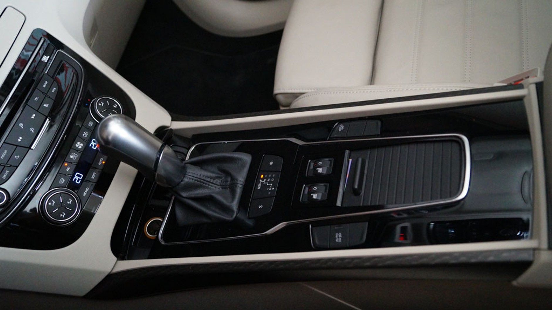 Peugeot 508 SW 2.0 HDi