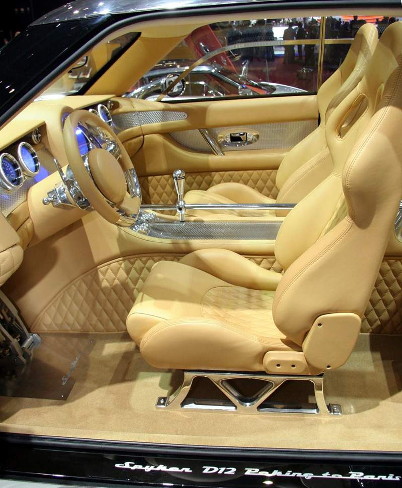 Seryjny Spyker D12 Peking-to-Paris pojawi się w Genewie