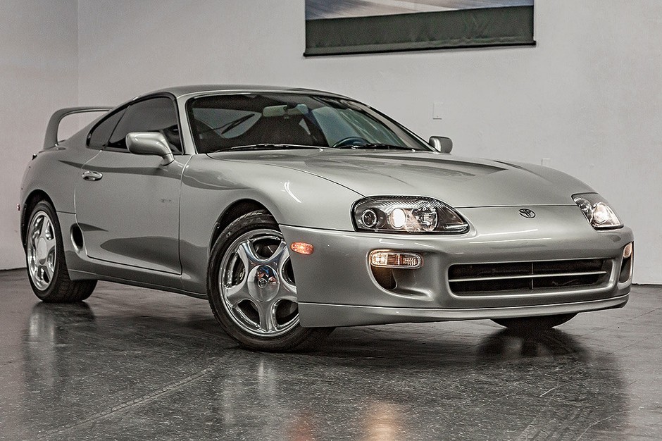 Toyota Supra 4. generacji w wersji targa