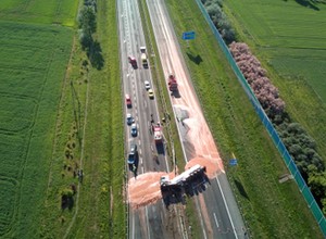 Wypadek cysterny z czekoladą na A2 – kierowca przed sądem