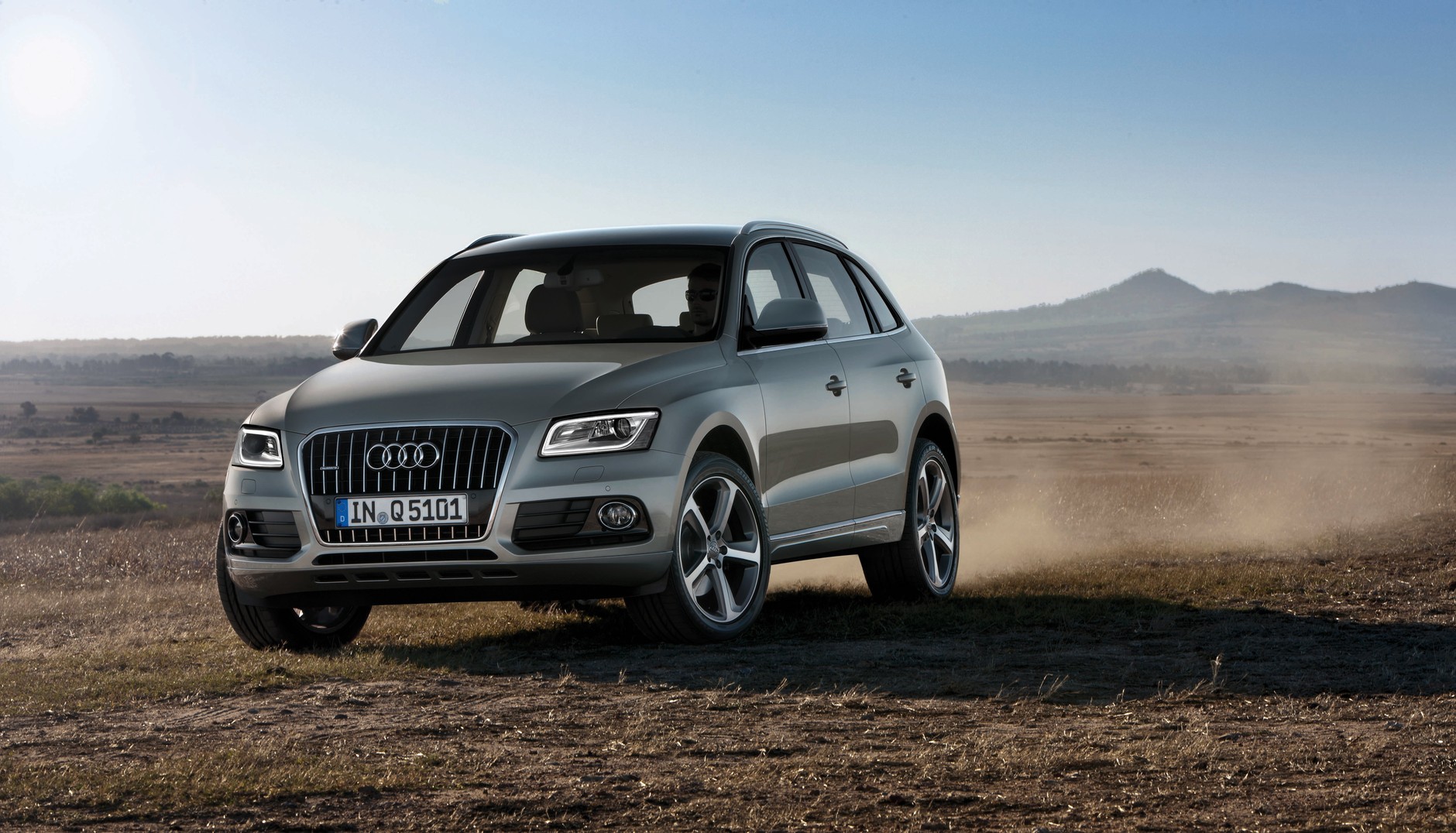 Audi Q5: przebojowy face lifting