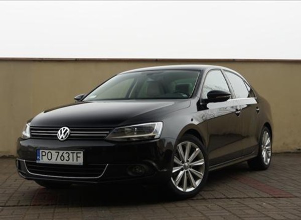 Volkswagen Jetta 2.0 TDI Higline - Mały Passat