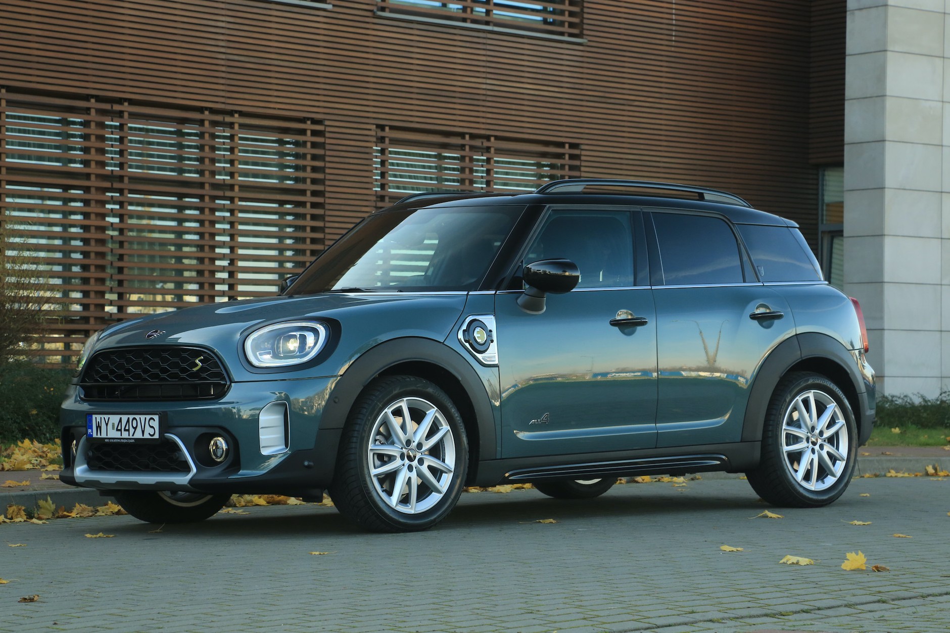 MINI Countryman Cooper SE – udane zgranie przeciwieństw