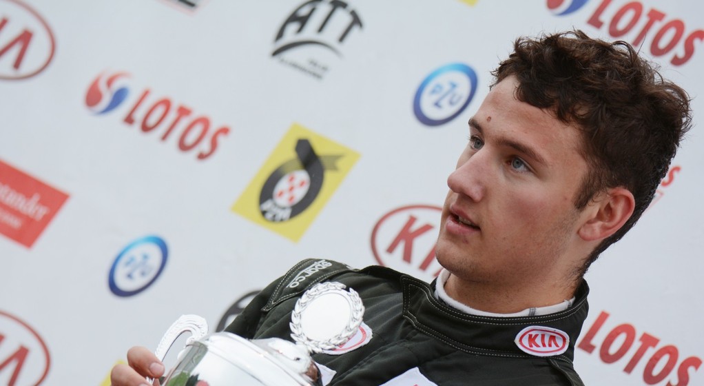 Bartłomiej Mirecki drugi raz z rzędu Mistrzem Polski Kia Lotos Race