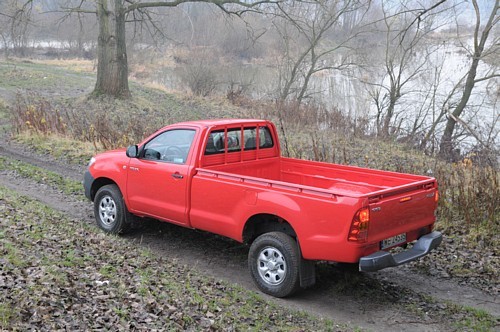 Toyota Hilux - Kwintesencja auta z paką