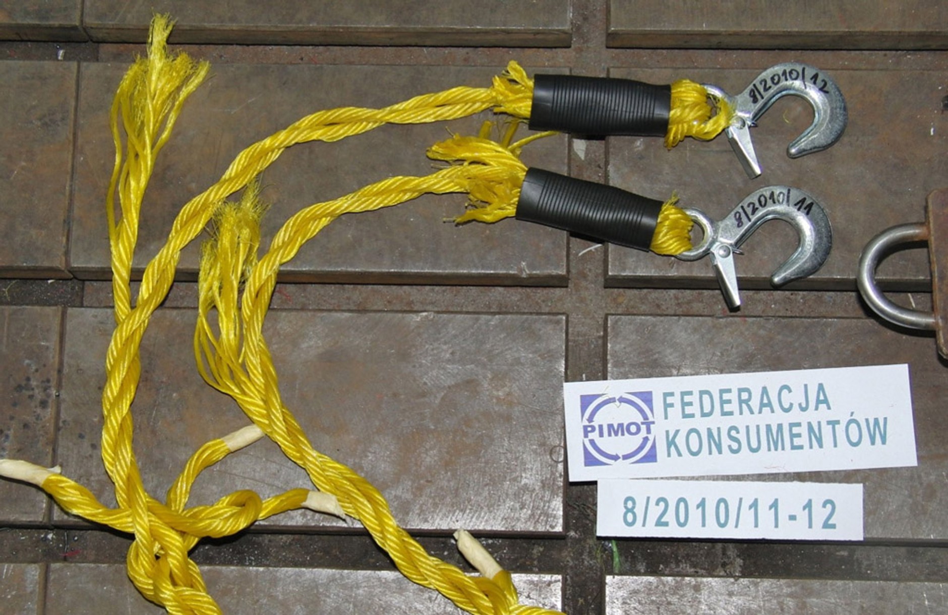 Skandal! AutoBadziewie: kable rozruchowe, linki i haki które możesz wyrzucić do kosza