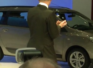 Dacia Lodgy - Geneva Motor Show 2012
