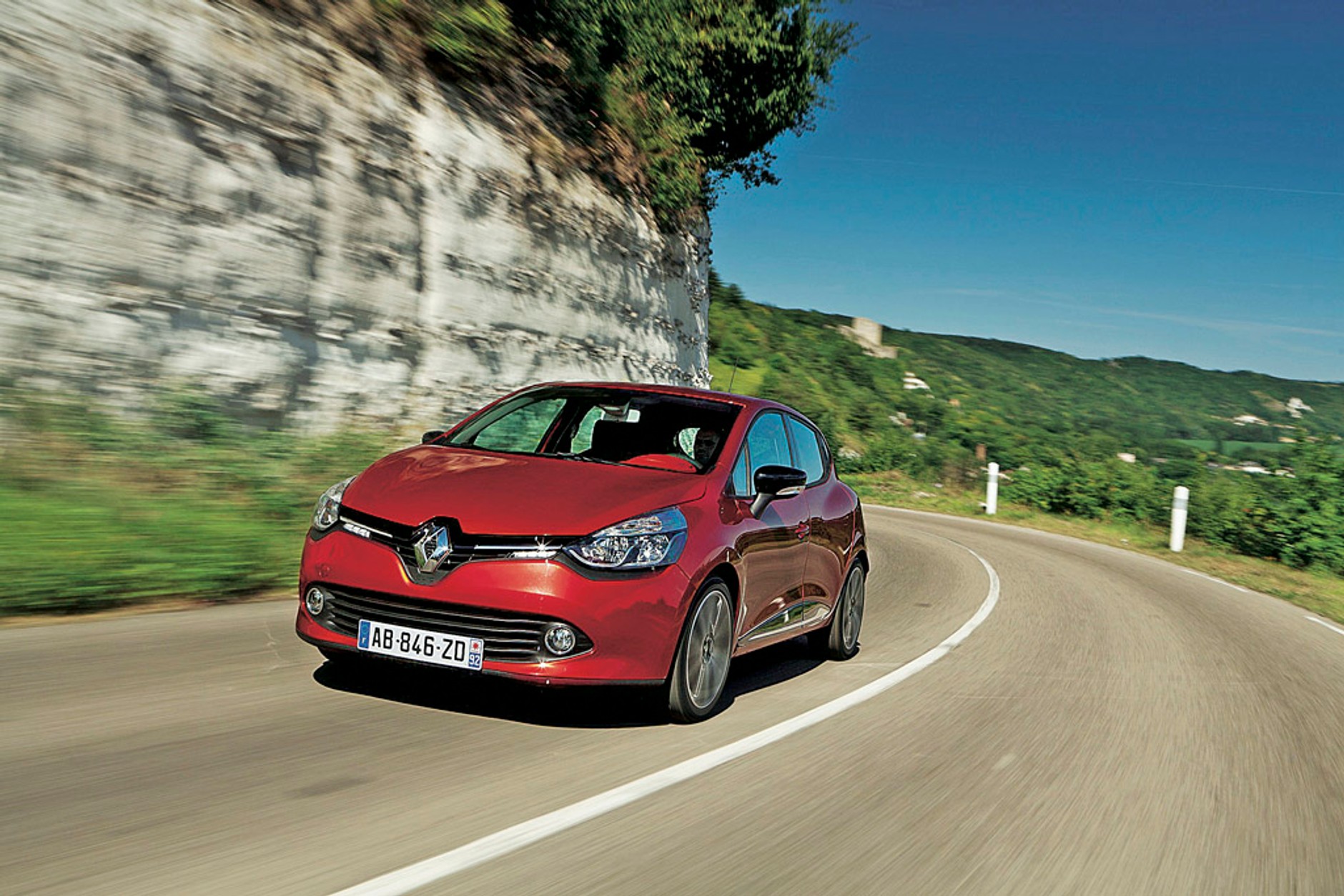 Już wiemy jak jeździ nowe Renault Clio