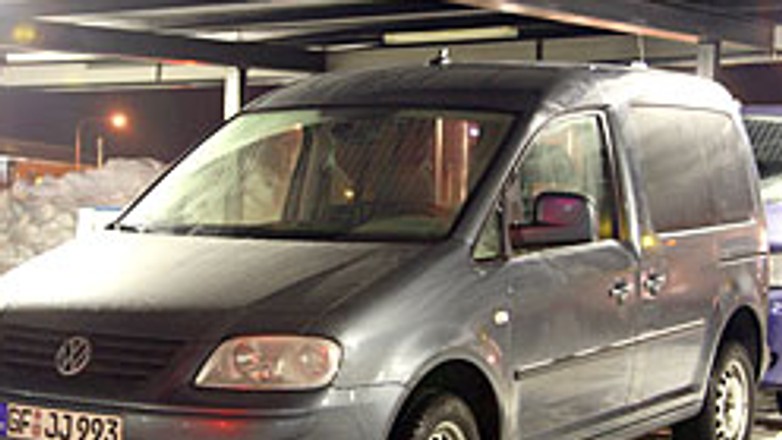 Zdjęcia szpiegowskie: Volkswagen Caddy 4x4 – jeszcze bardziej uniwersalny dostawczak