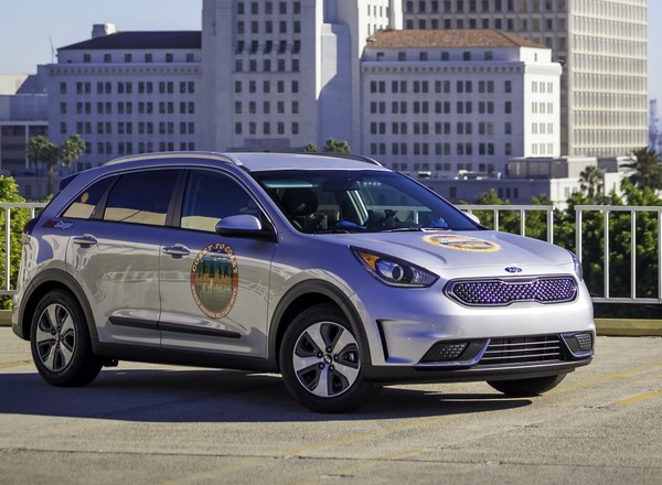 Kia Niro 2017 z rekordem Guinnessa