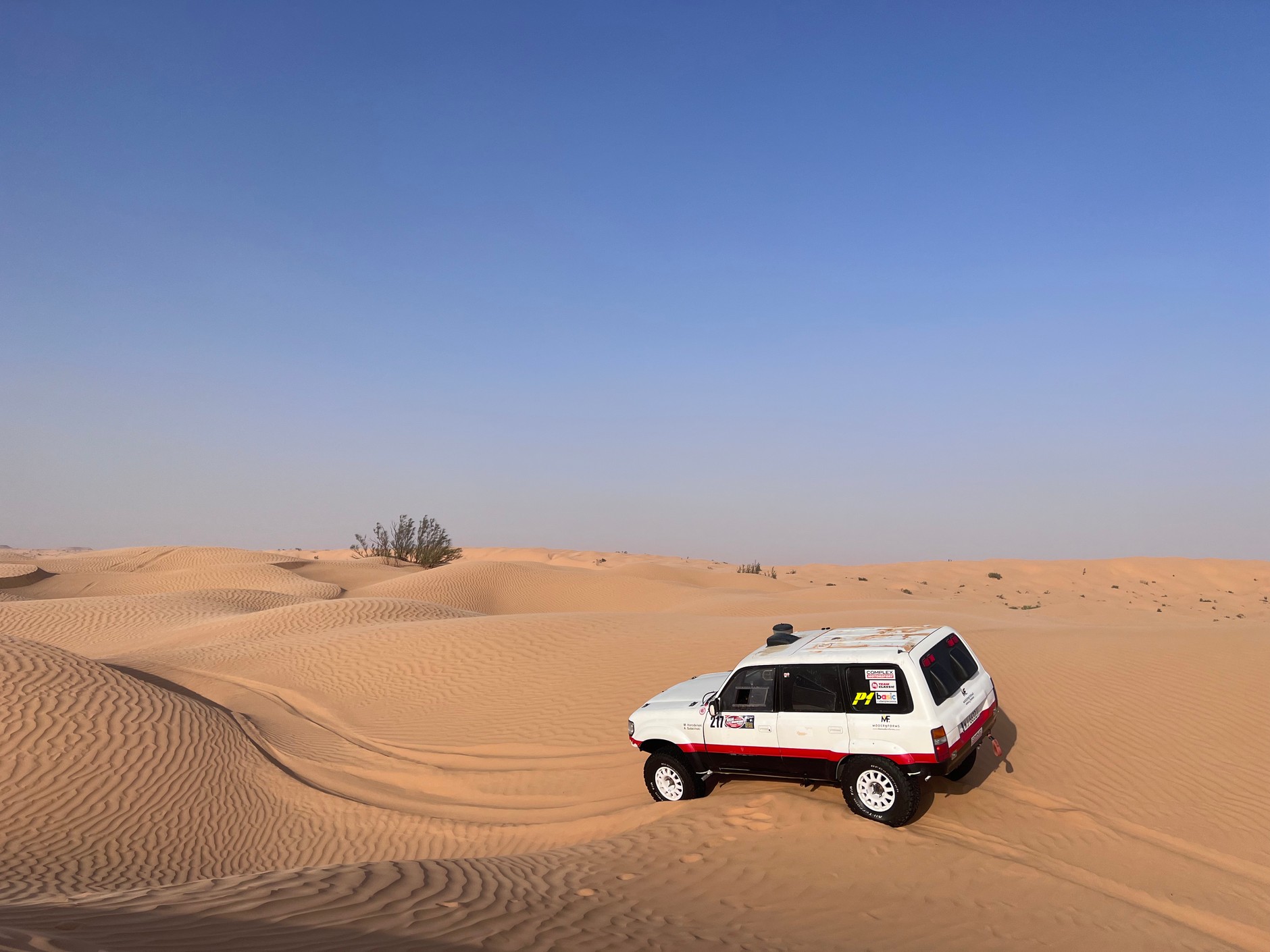 Klasycznym Land Cruiserem na Rajd Dakar
