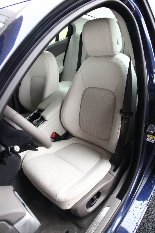 Jaguar XE 20d - 440 punktów