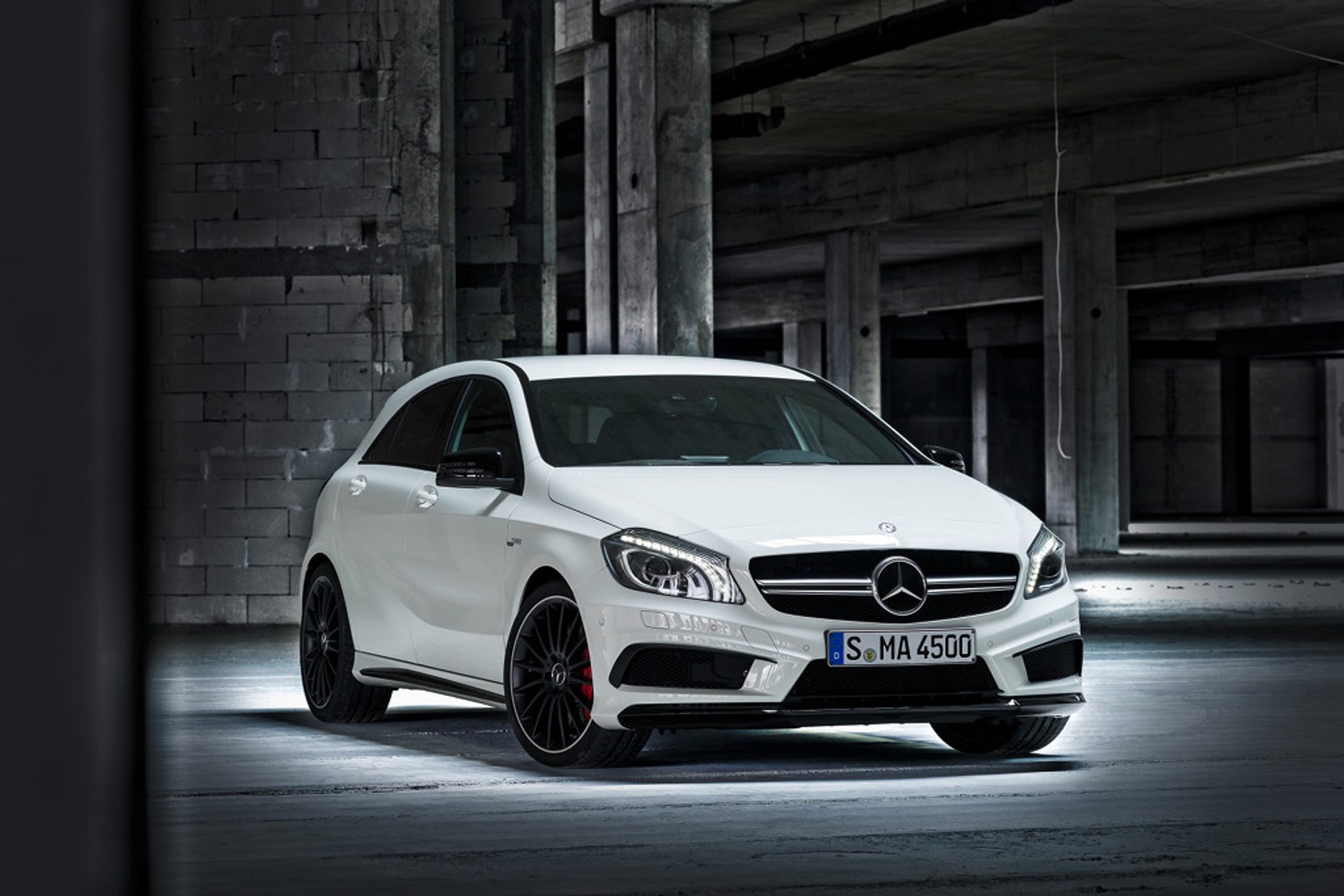 Mercedes-Benz A45 AMG ma 360 KM