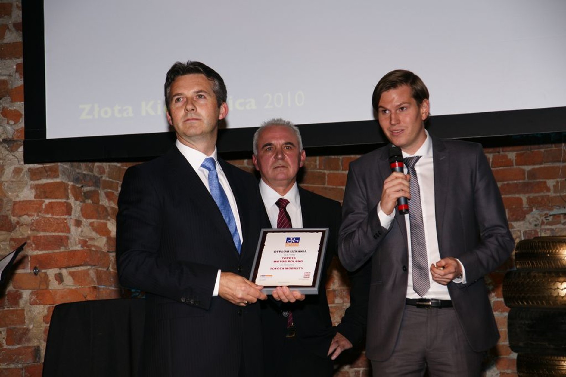 Plebiscyt ZŁOTA KIEROWNICA Auto Świata rozstrzygnięty