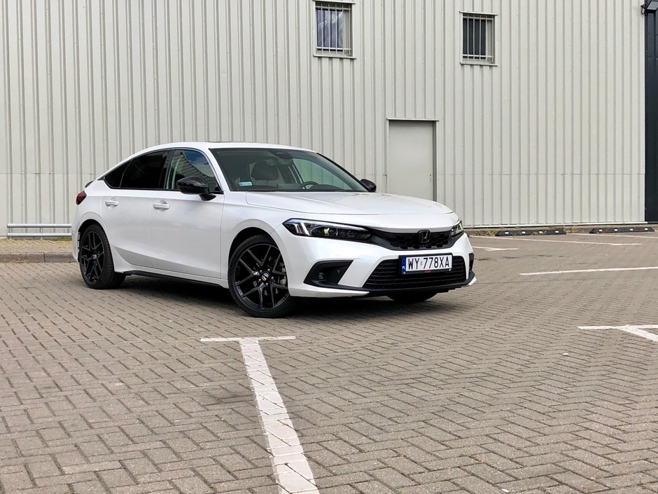 Nowa Honda Civic e:HEV Advance