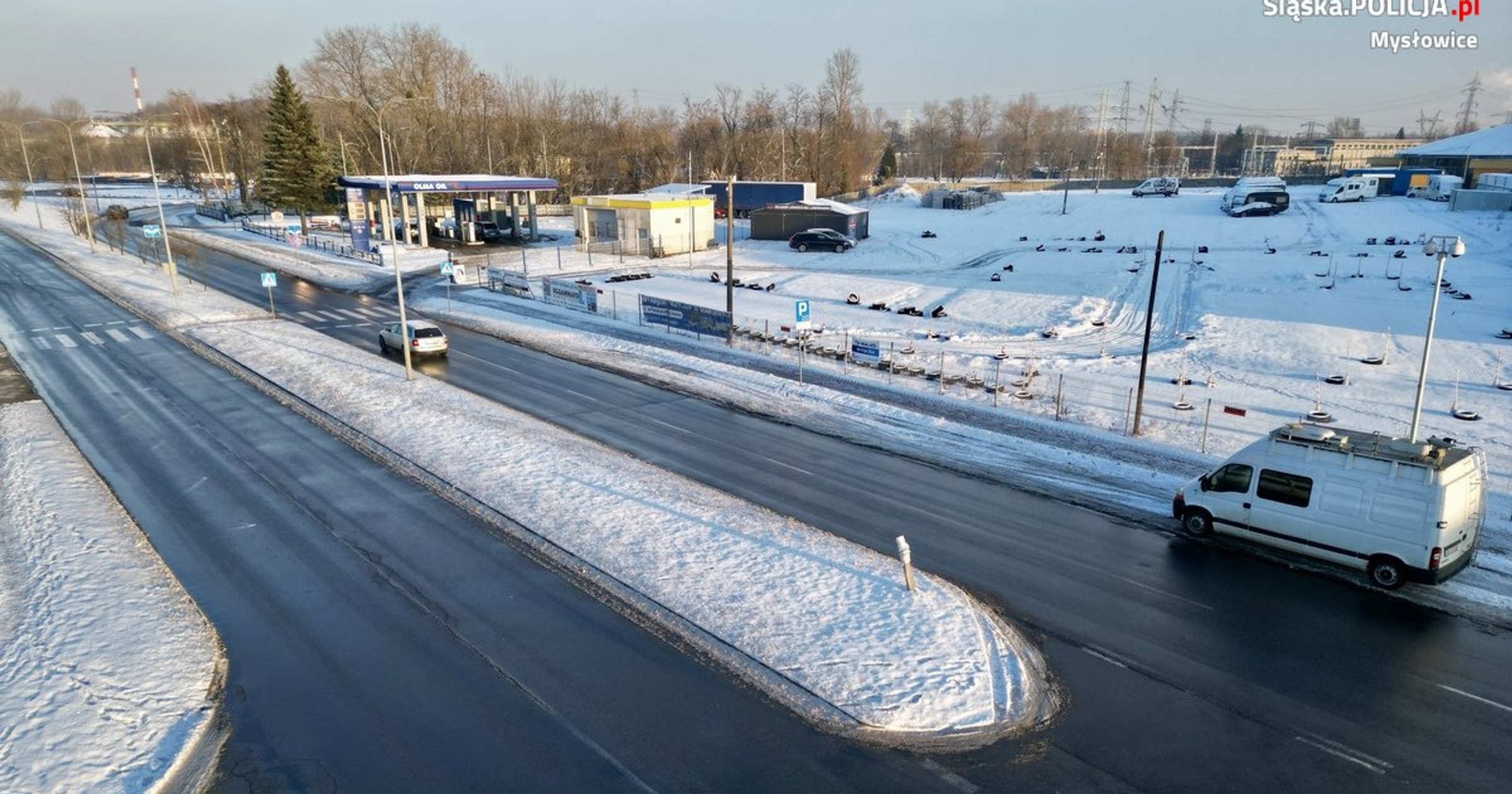 Podczas akcji "Bezpieczny pieszy" policjanci skorzystali z Ruchomego Stanowiska Dowodzenia