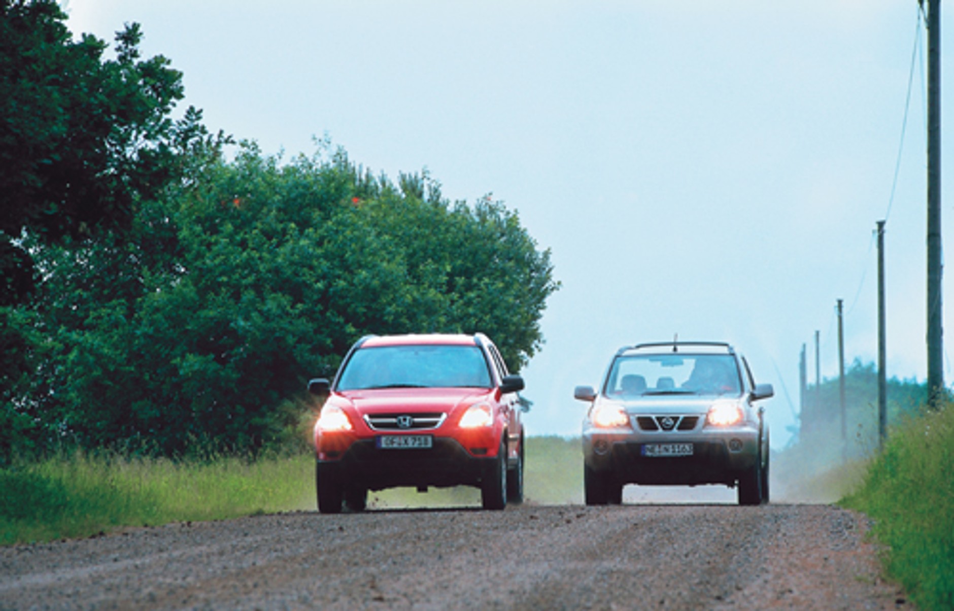 Honda CR-V kontra Nissan X-Trail - Kto zdobędzie szczyt niezawodności?