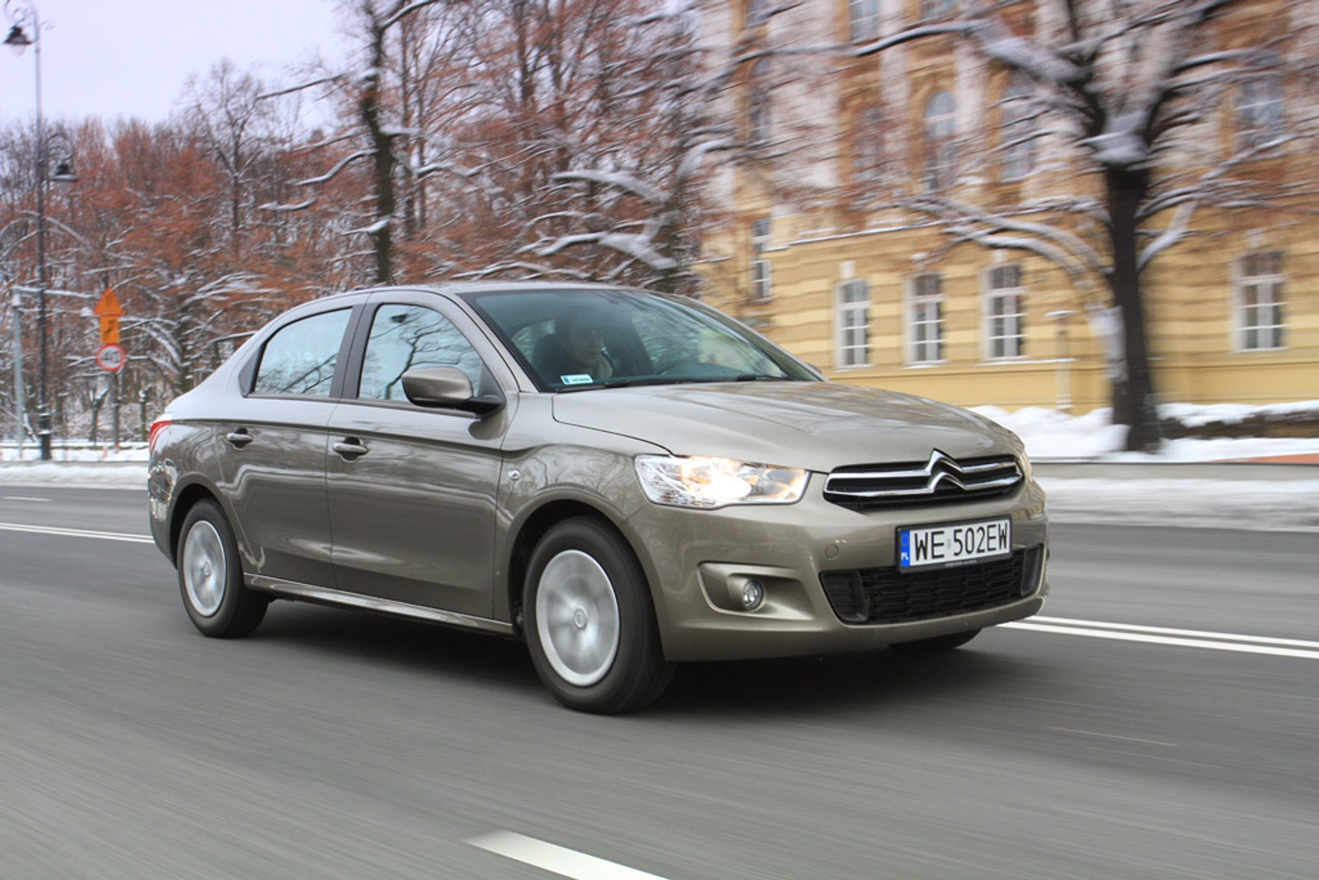 Citroen C-Elysee 1.6 VTi Seduction: auto na kryzys