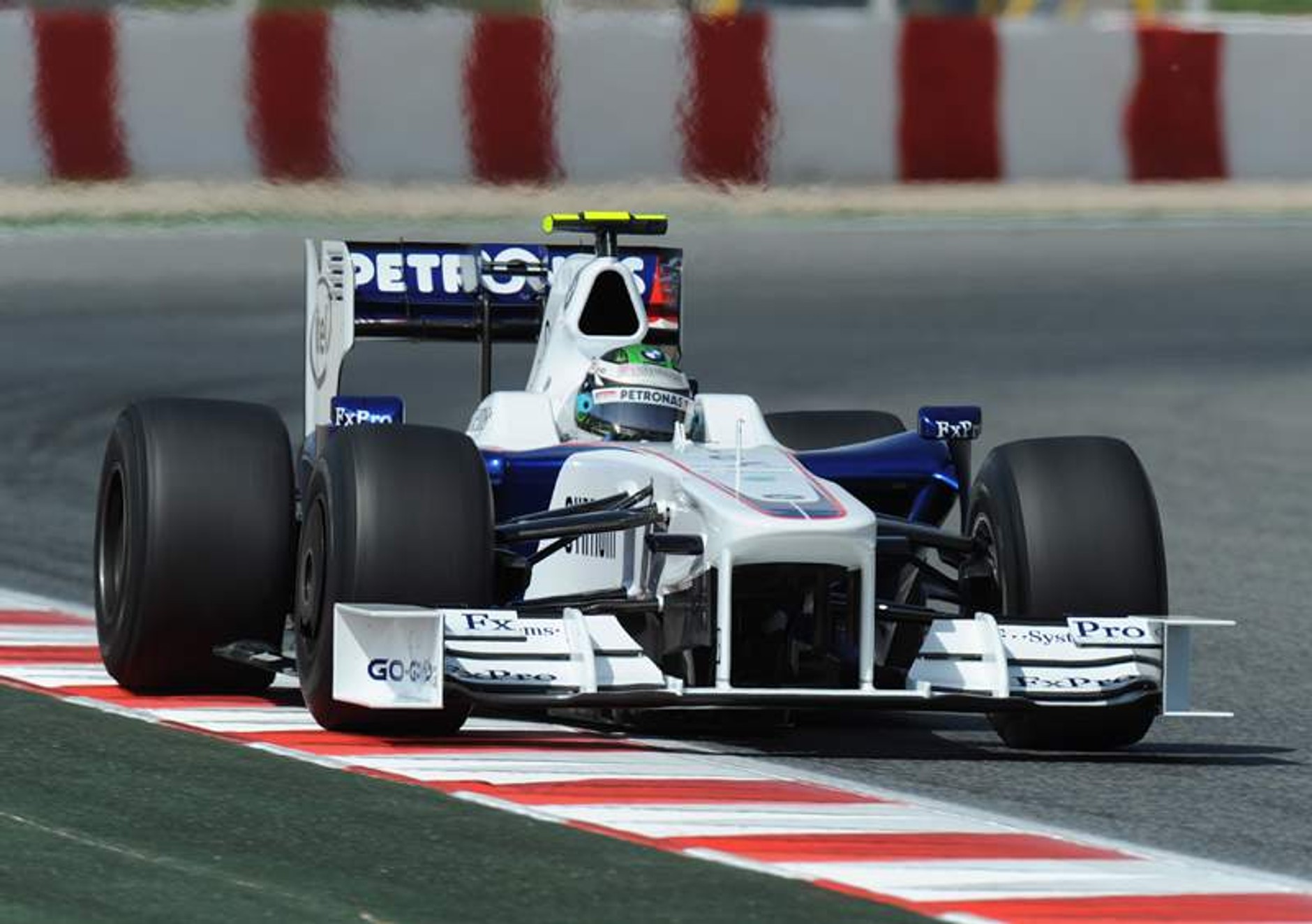 Grand Prix Hiszpanii 2009: niedościgniony Button, słaby Kubica (fotogaleria)