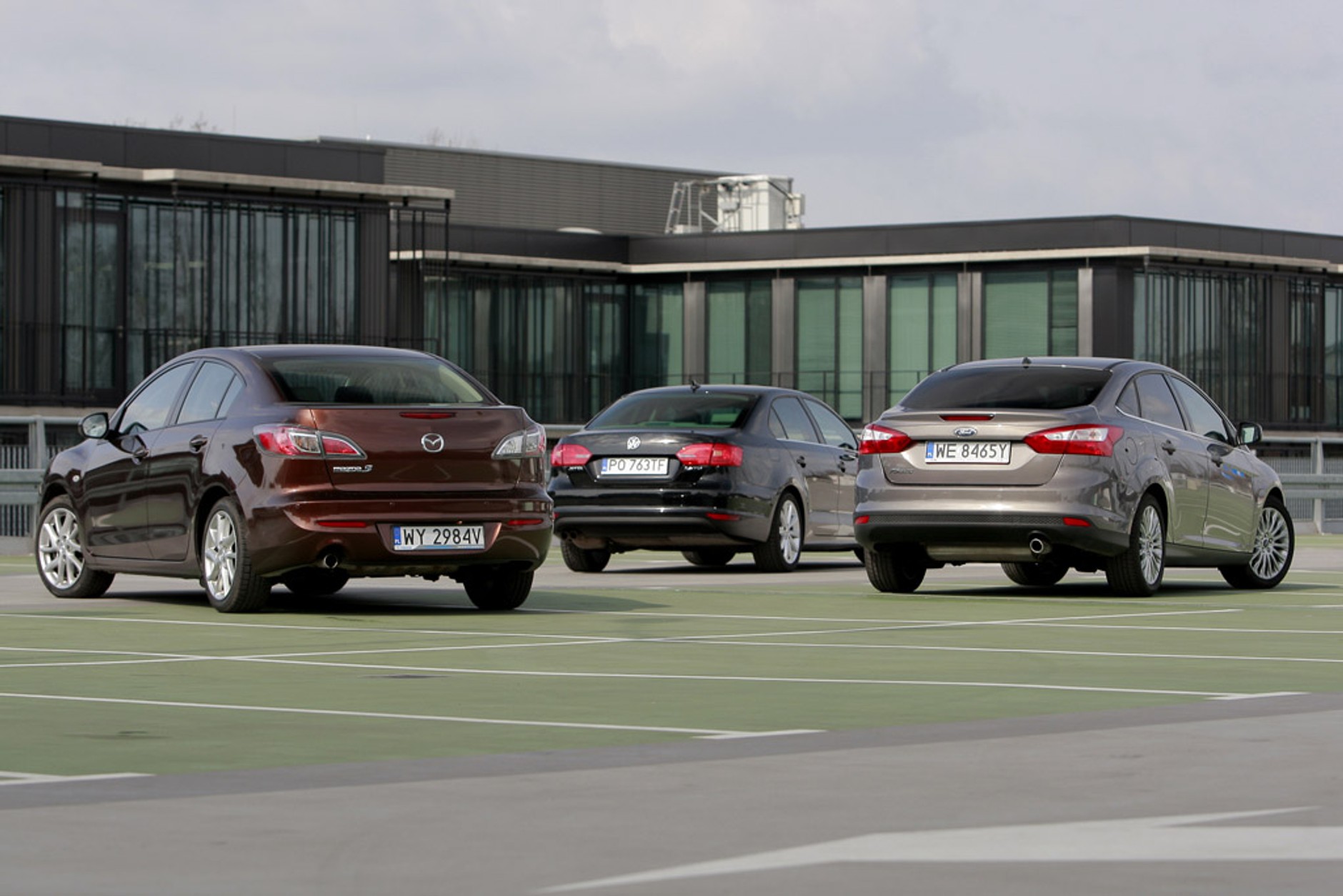 Ford Focus kontra Mazda 3 i Volkswagen Jetta: limuzyny małego formatu