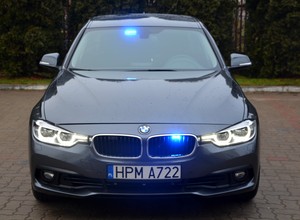 Nieoznakowane radiowozy z kamerami - policja szuka nowych aut