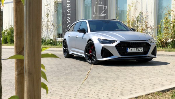 Audi RS 6 Avant Performance. Kto powiedział, że kombi musi być nudne?