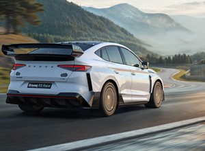 Skoda stworzyła potwora. Odchudziła elektryka o 316 kg. No i ten spojler!