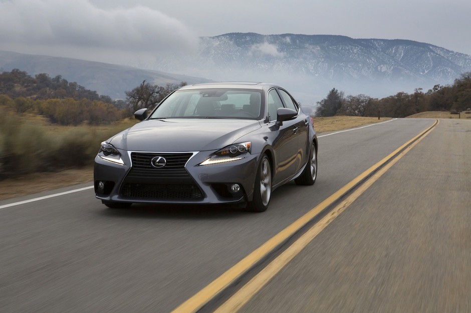 Nowy Lexus IS: więcej sportu