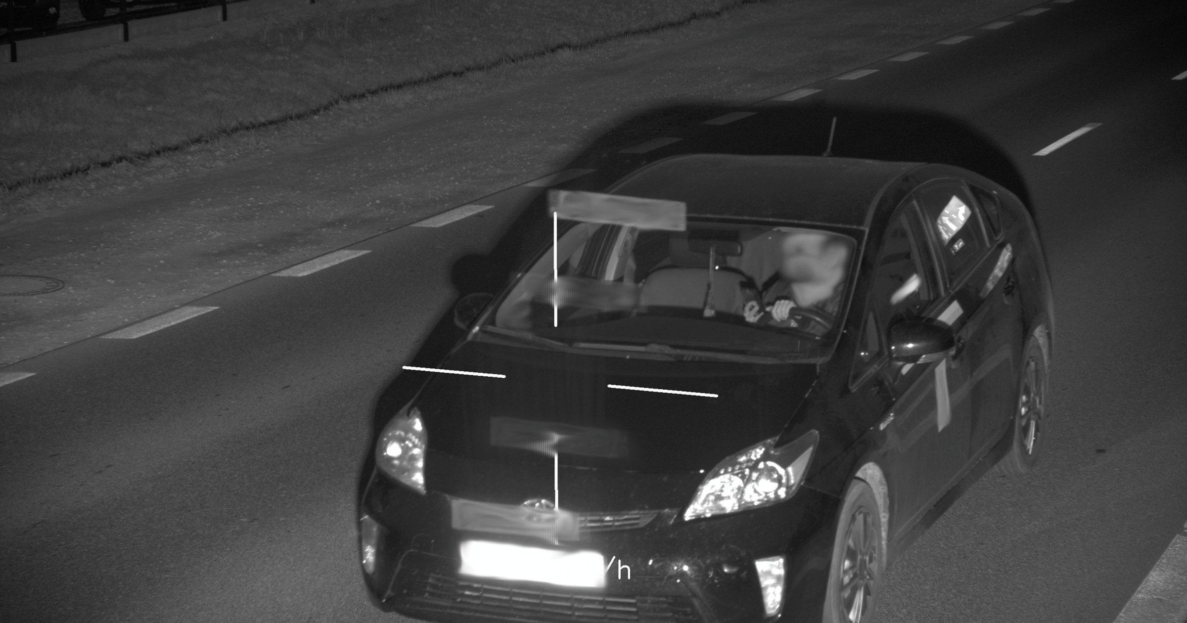 Zdjęcia z nowego fotoradaru TraffiStar SR390 zlokalizowanego w Warszawie