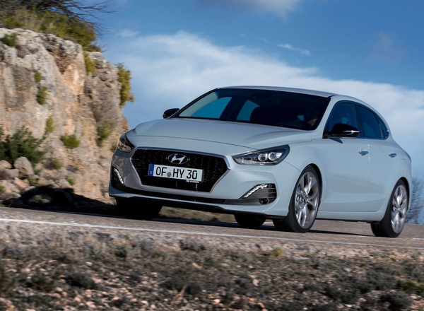 Hyundai i30 Fastback – miłe urozmaicenie | TEST