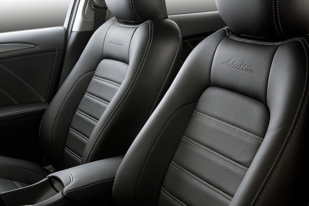 Toyota Avensis Selection