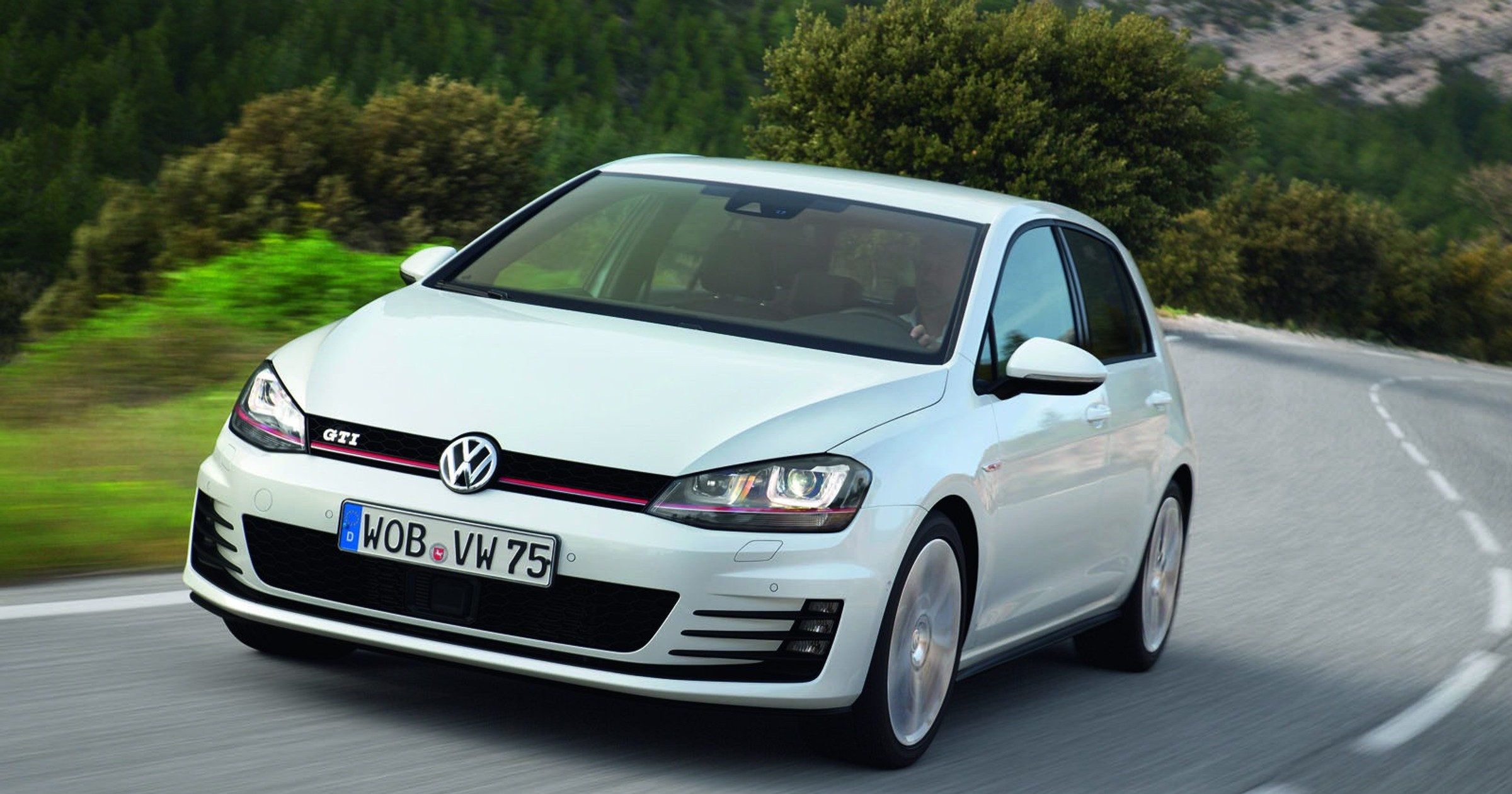 Volkswagen Golf GTI na zdjęciach