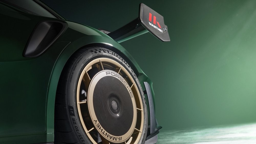 Porsche 911 GT3 RS Manthey Racing