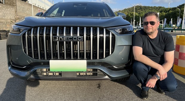 Jeździłem kilkunastoma chińskimi autami, ale SUV Jaecoo 8 to inny poziom