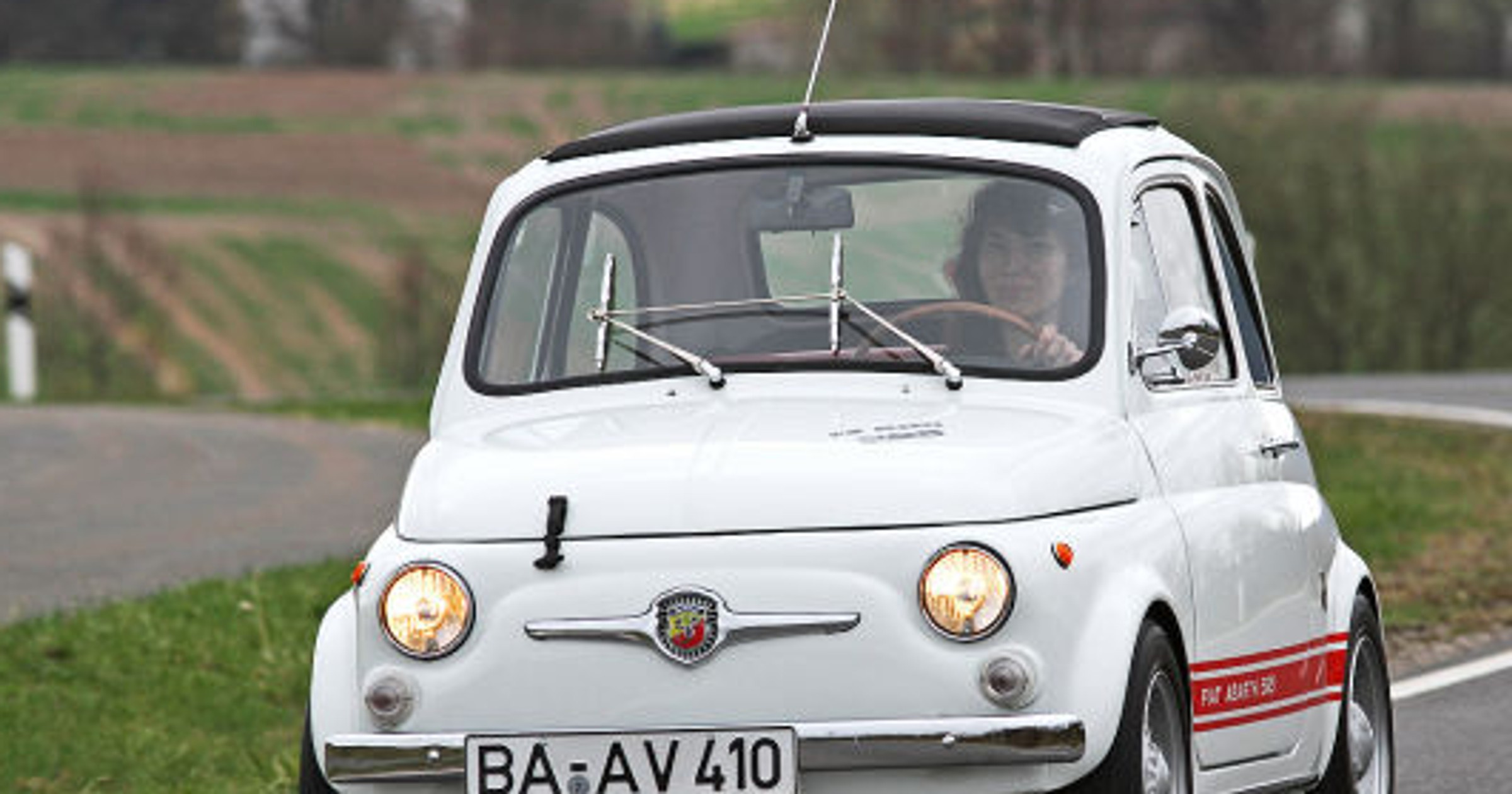 Abarth 500: wolny, ale zadziorny