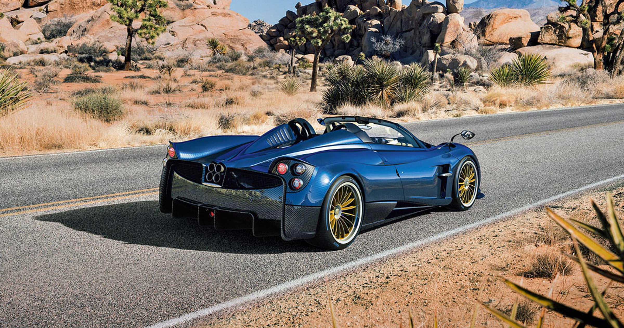 Pagani Huayra Roadster 
