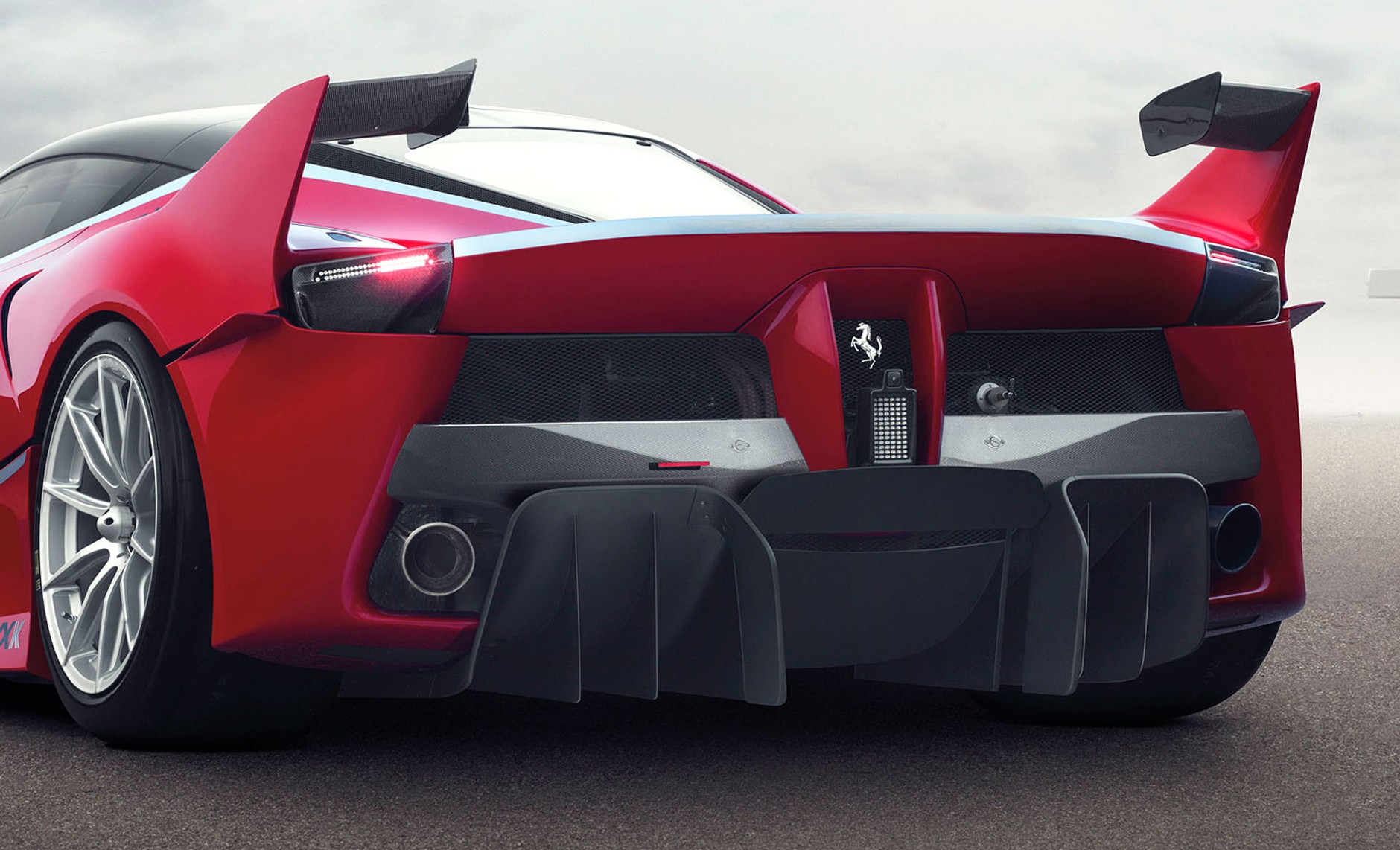 Ferrari FXX K – 1050 KM z Maranello