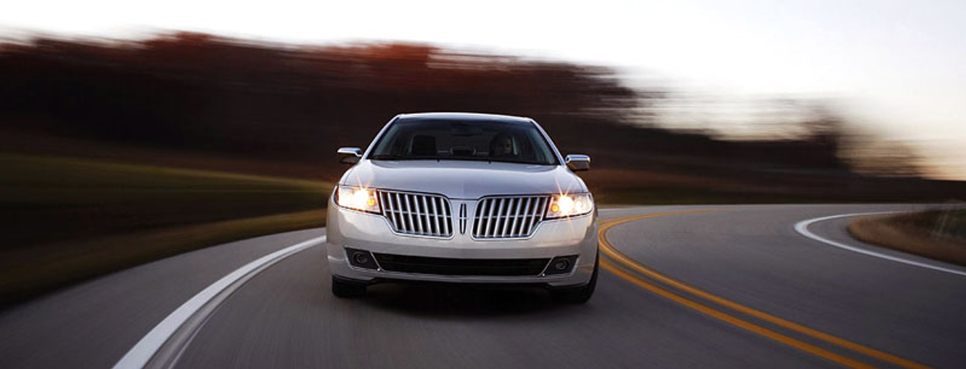 Los Angeles 2008: Lincoln MKZ - modernizacja najmniejszgo modelu