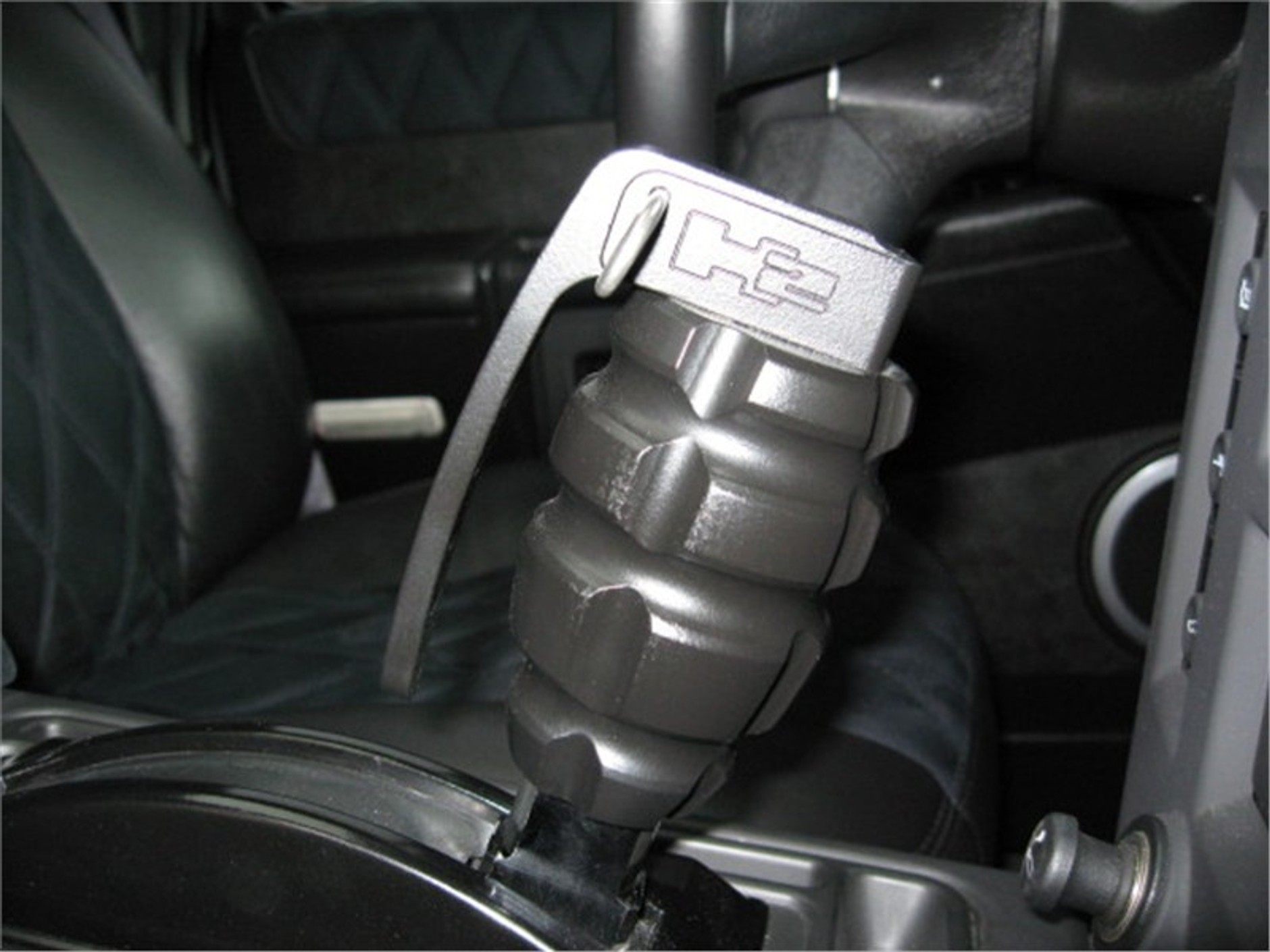 STRUT Hummer H2 – murzynek Bambo