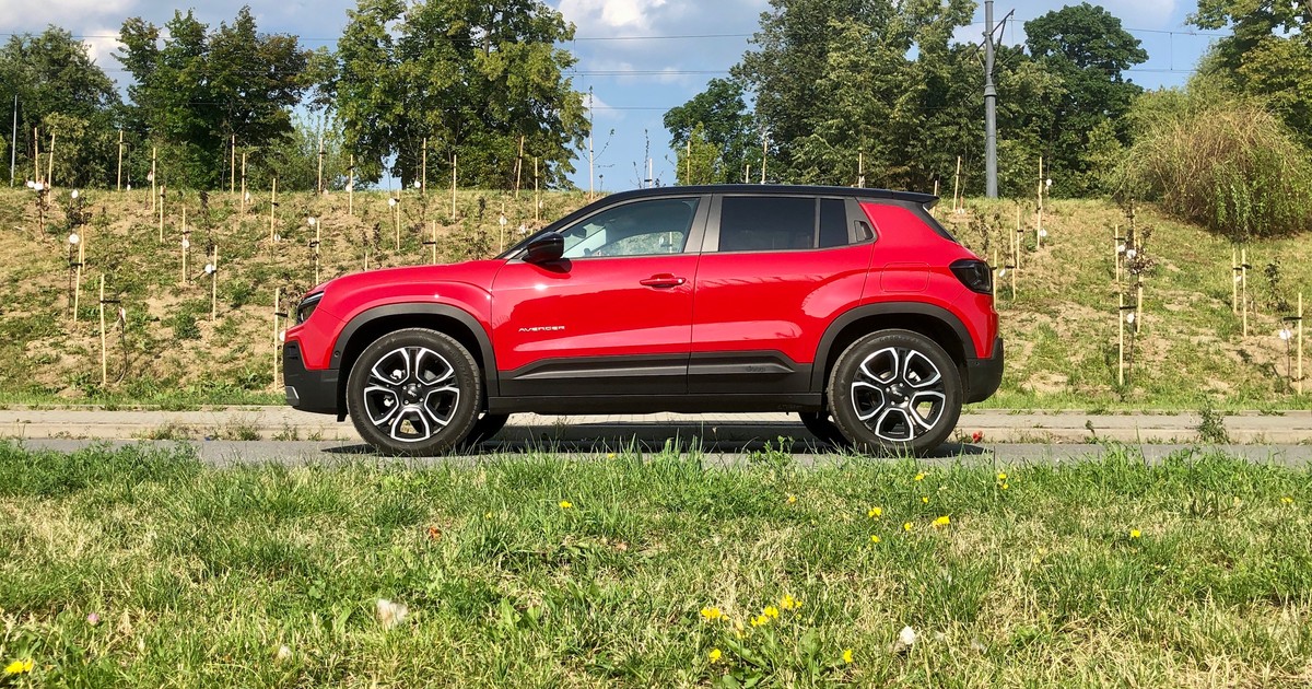 Jeep Avenger 1.2 GSE Altitude