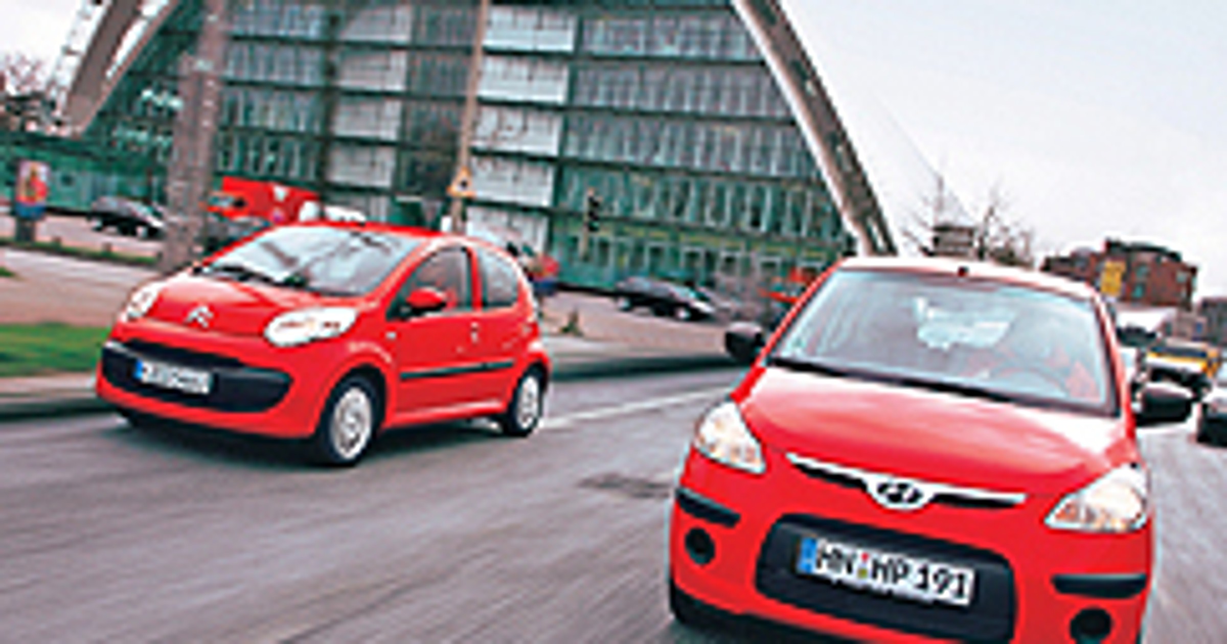 Hyundai i10 kontra Citroen C1 - porównanie aut miejskich z automatycznymi skrzyniami biegów