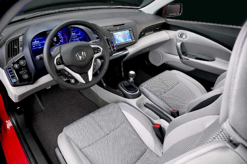 Honda CR-Z - Tak będzie wyglądała produkcyjna wersja (galeria)
