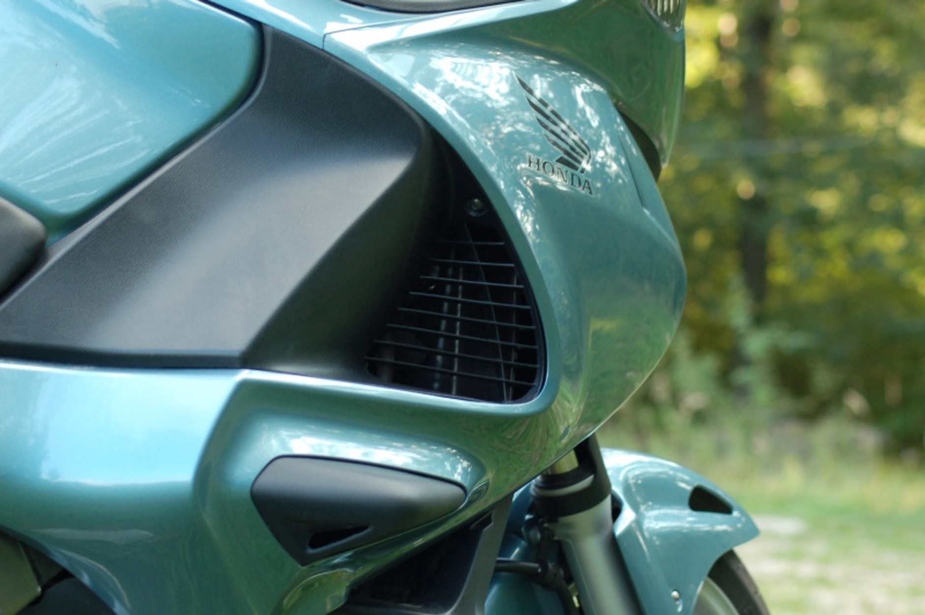 Honda NT700V Deauville – motorem na wakacje (test)