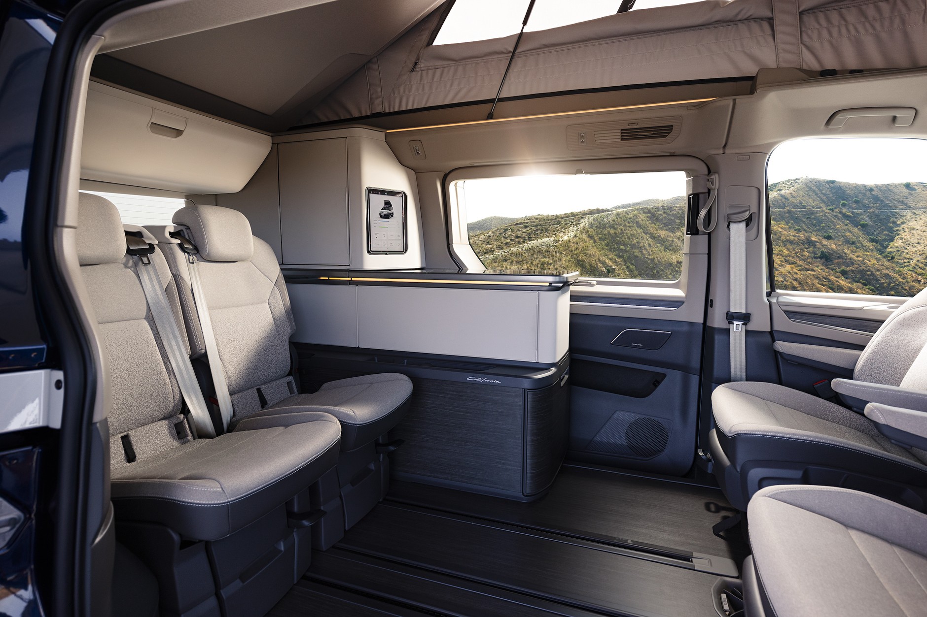 Volkswagen California Concept