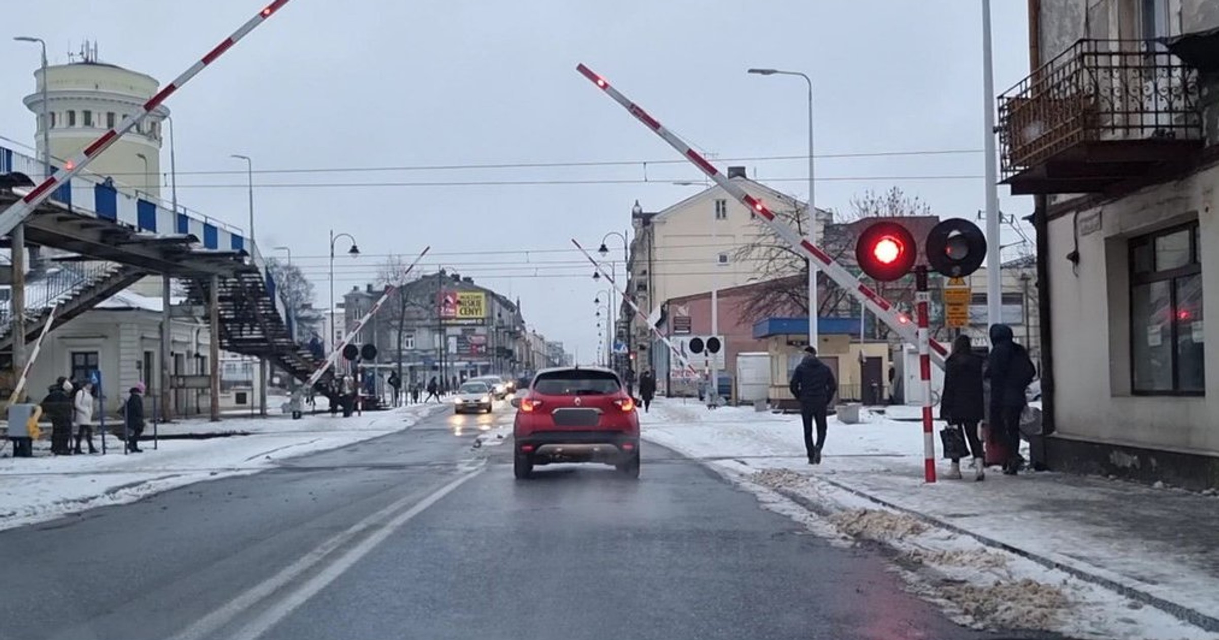 Wjazd na przejazd na czerwonym świetle