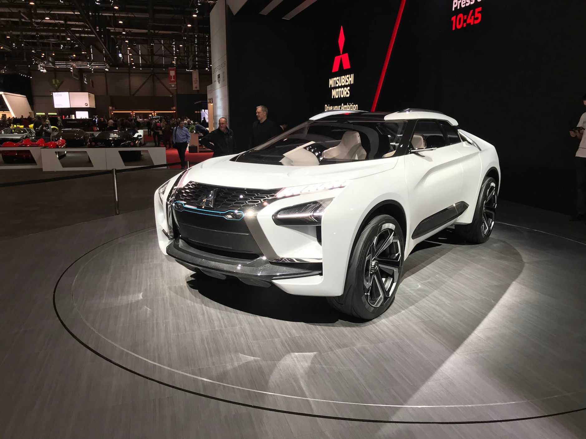 Mitsubishi e-Evolution concept